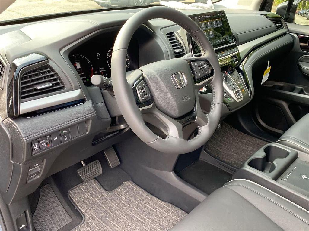 new 2026 Honda Odyssey car, priced at $48,990