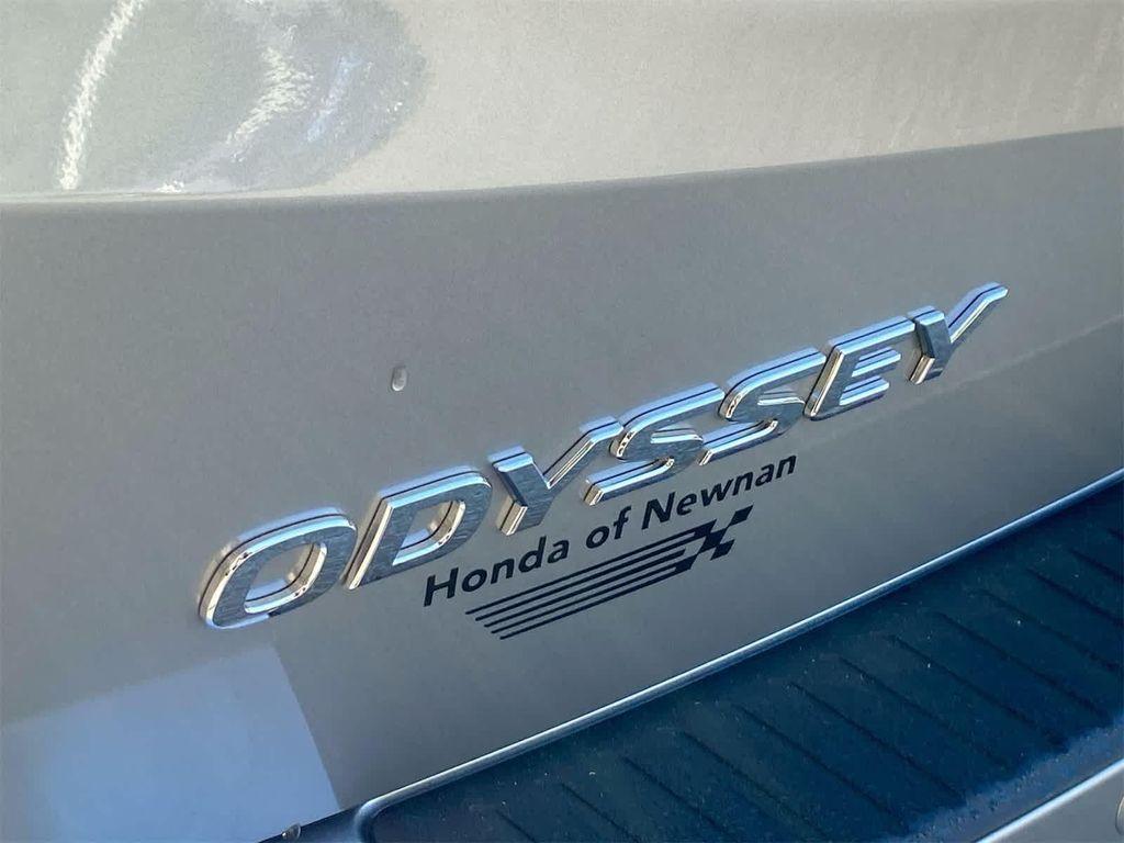 new 2026 Honda Odyssey car, priced at $48,990
