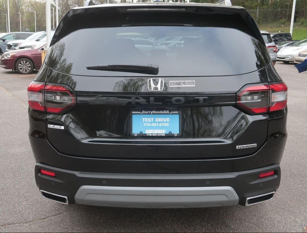 new 2025 Honda Pilot car, priced at $48,995