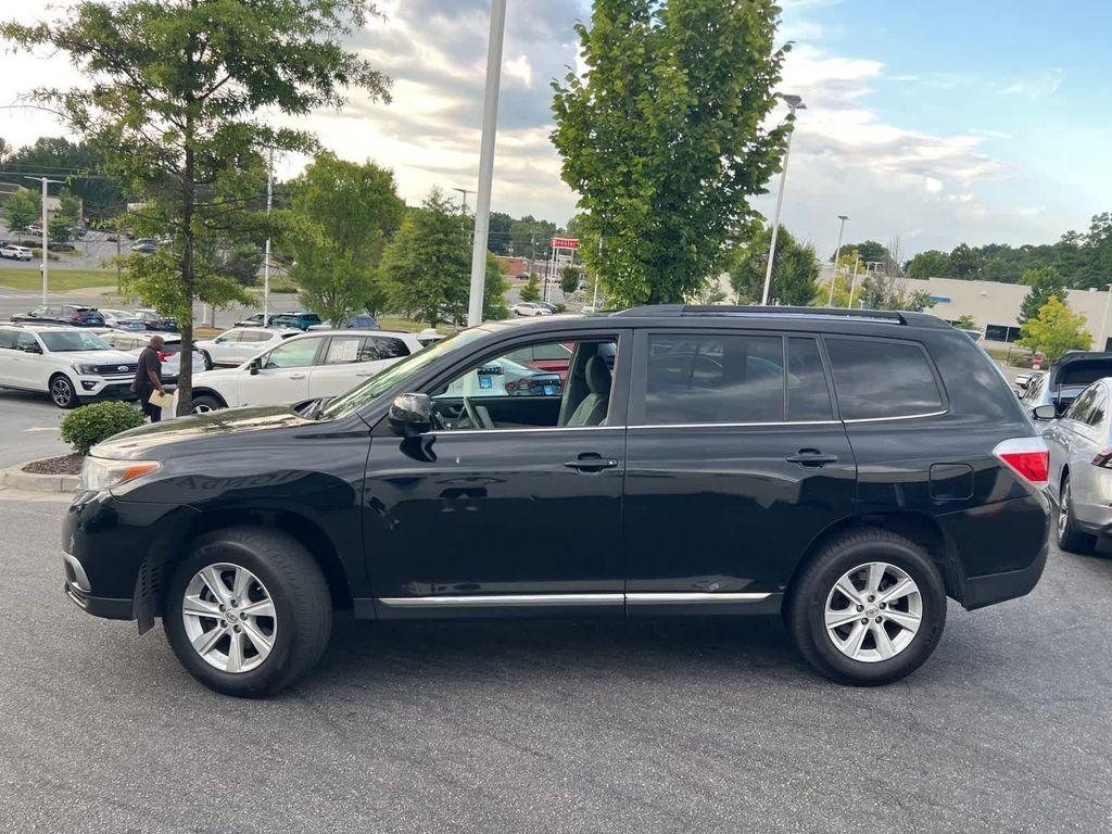 used 2011 Toyota Highlander car, priced at $12,361