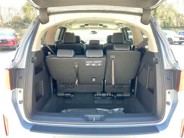 new 2025 Honda Odyssey car, priced at $52,630