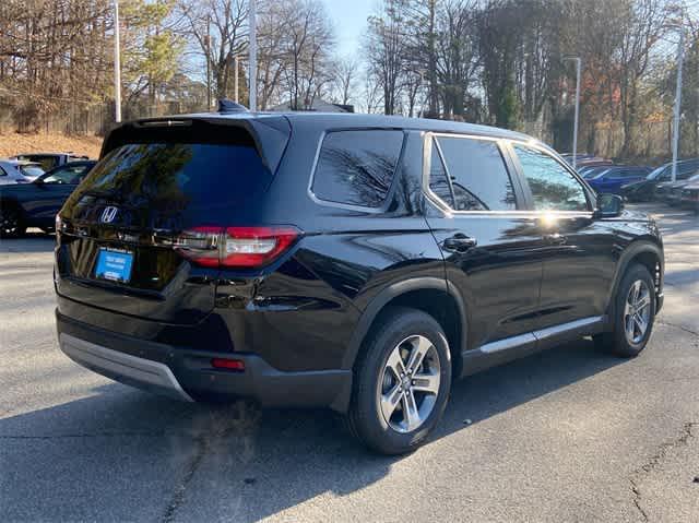 new 2025 Honda Pilot car, priced at $47,780