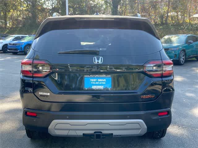 new 2025 Honda Pilot car, priced at $50,795