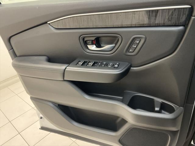 used 2023 Honda Pilot car, priced at $44,101