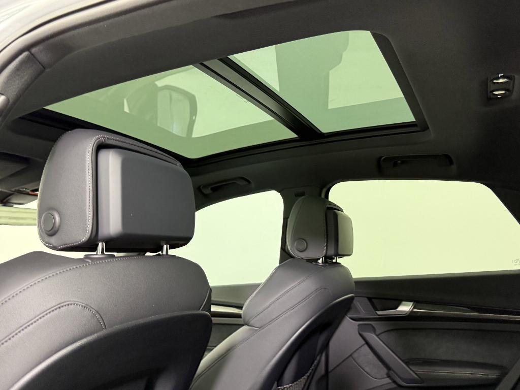 new 2025 Audi SQ5 car, priced at $64,821