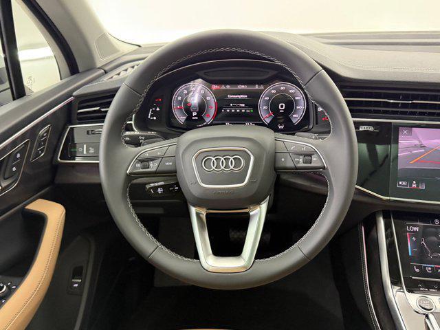 new 2025 Audi Q7 car, priced at $71,121