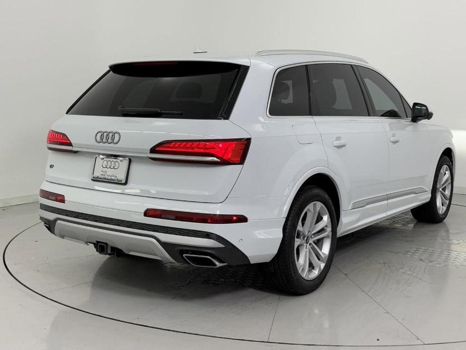 new 2025 Audi Q7 car