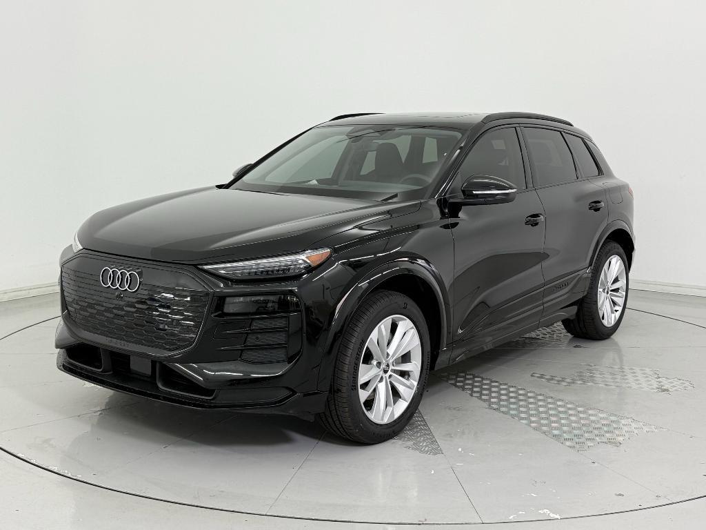 new 2025 Audi Q6 e-tron car, priced at $64,241