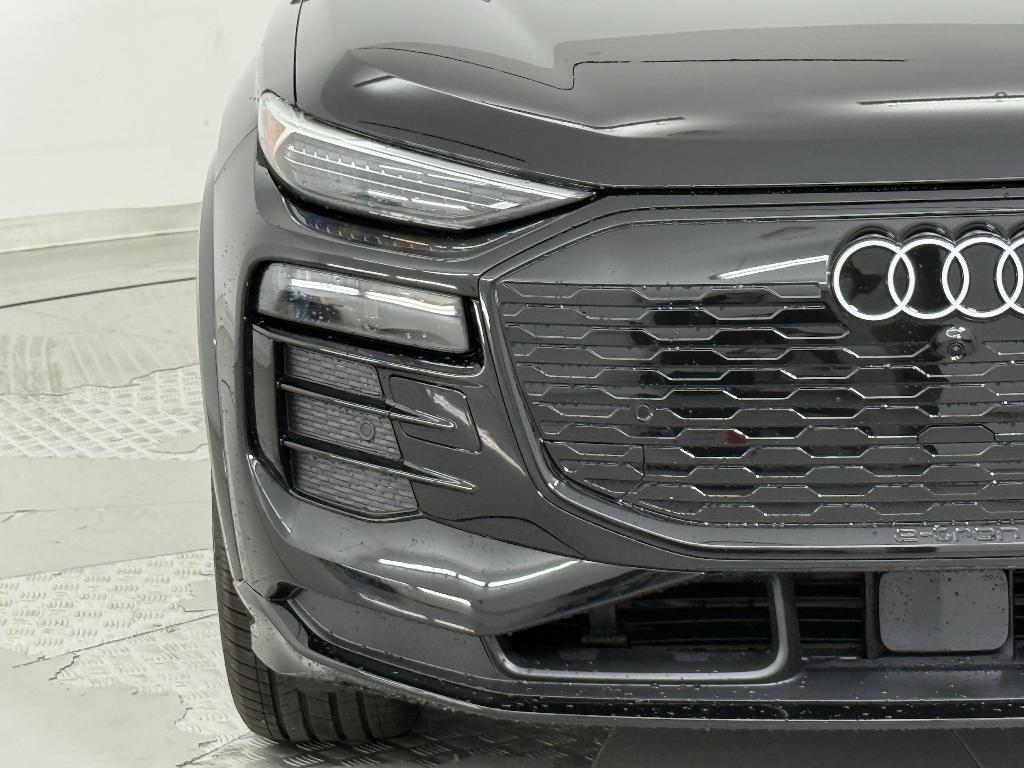 new 2025 Audi Q6 e-tron car, priced at $66,451