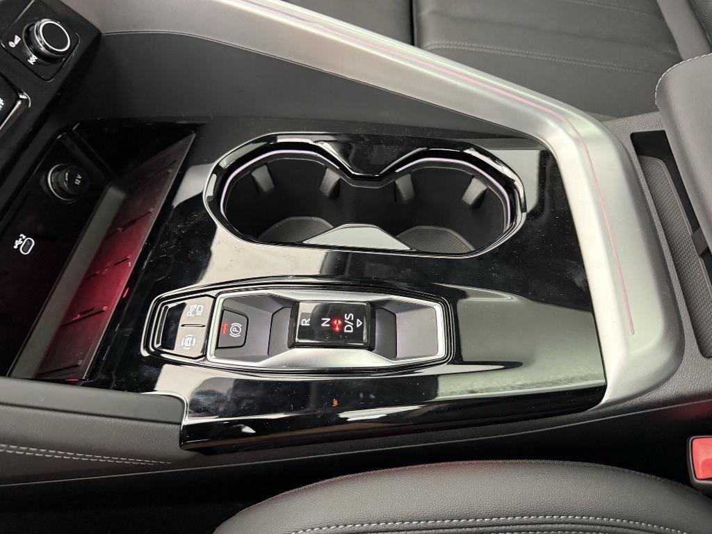 new 2025 Audi Q5 car, priced at $57,702