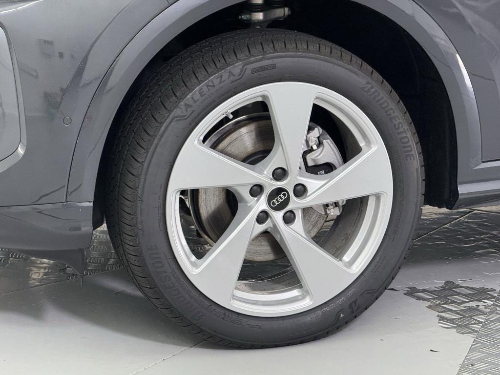 new 2025 Audi Q5 car, priced at $55,252