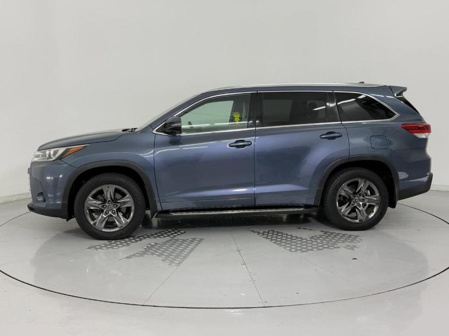 used 2018 Toyota Highlander car, priced at $23,498