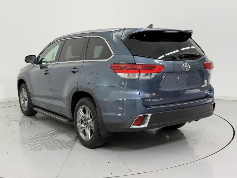 used 2018 Toyota Highlander car, priced at $23,498