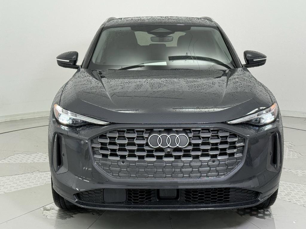 new 2025 Audi Q5 car, priced at $59,461