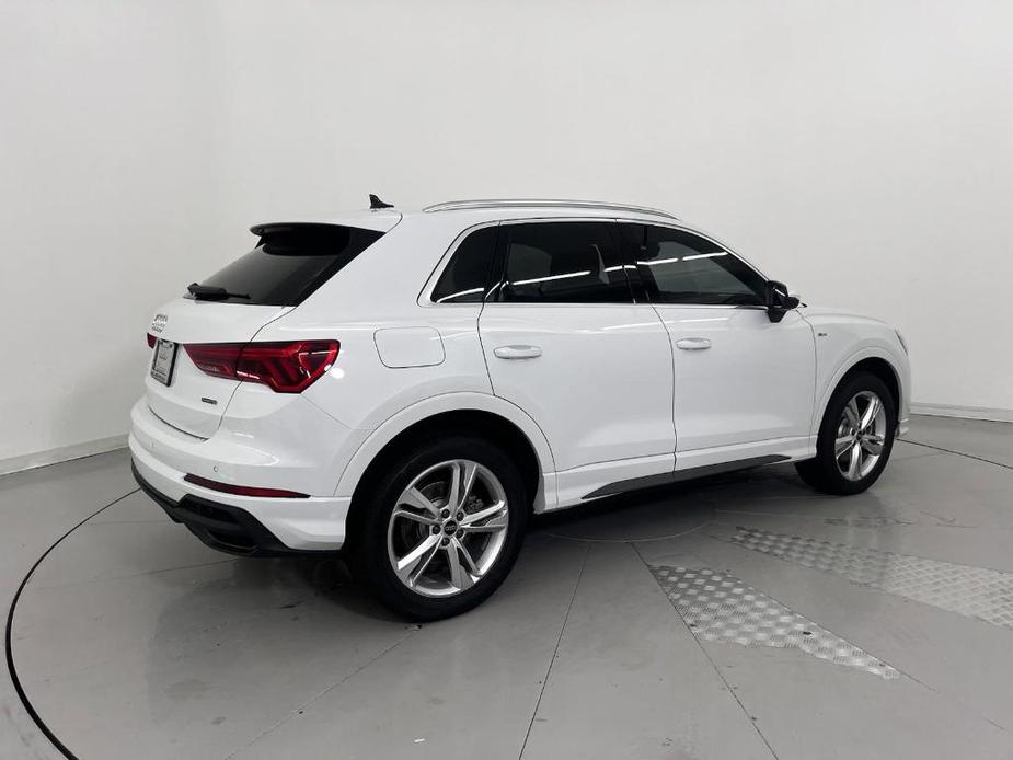 new 2024 Audi Q3 car, priced at $45,732