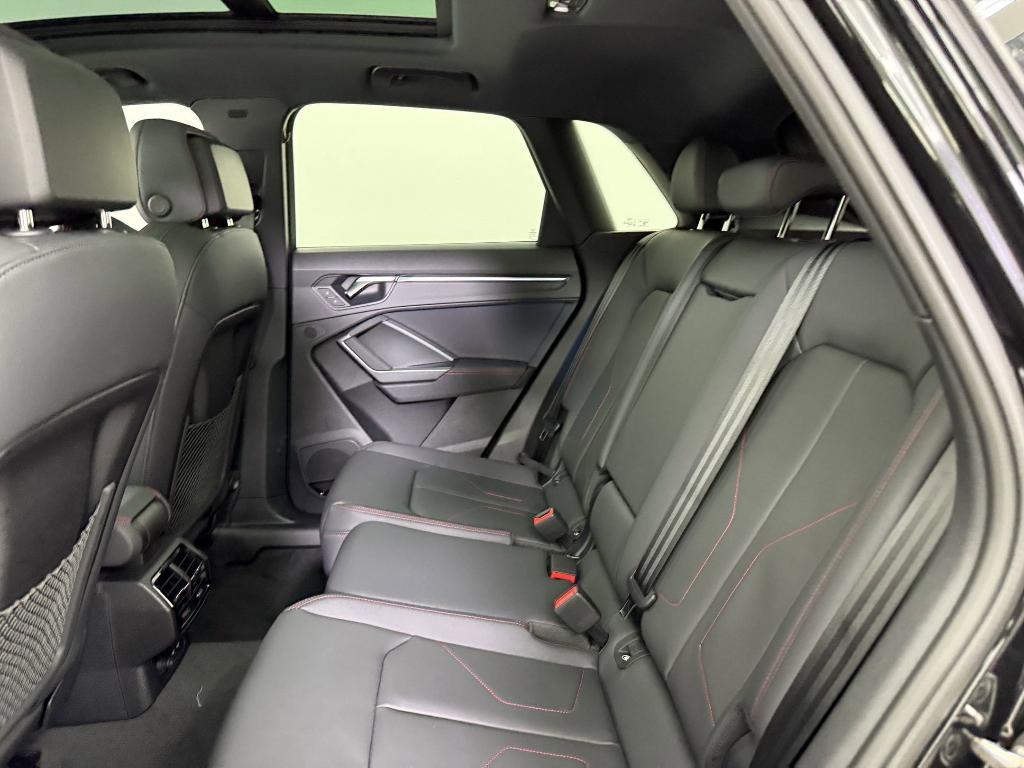 new 2025 Audi Q3 car, priced at $45,721