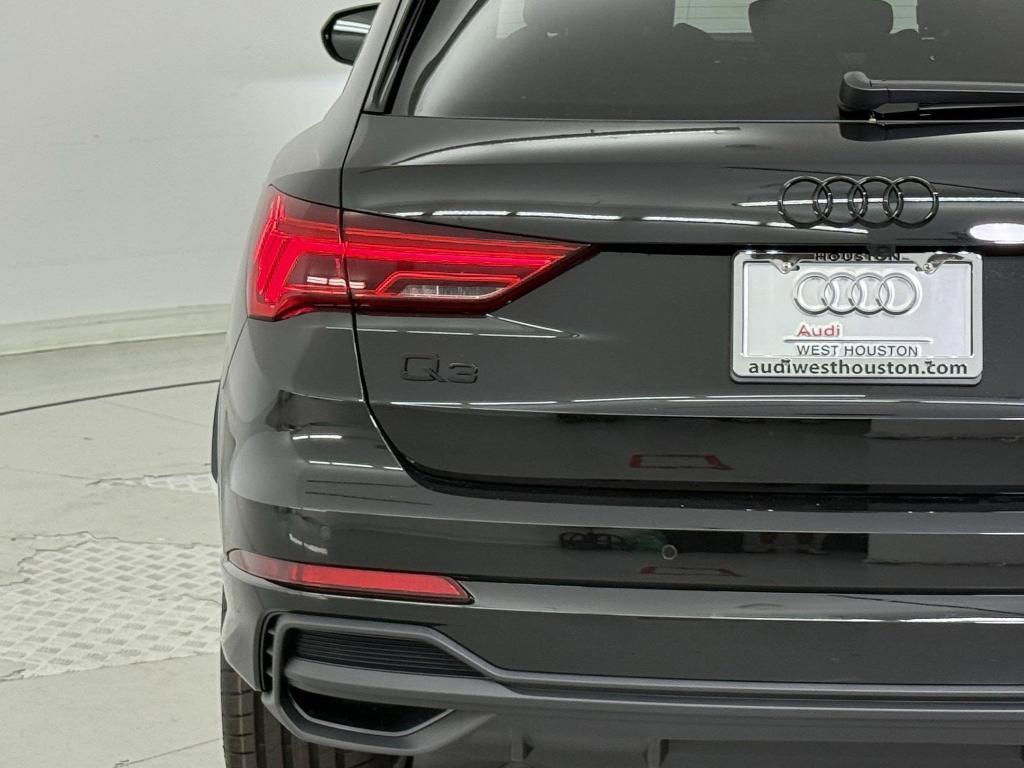 new 2025 Audi Q3 car, priced at $46,202