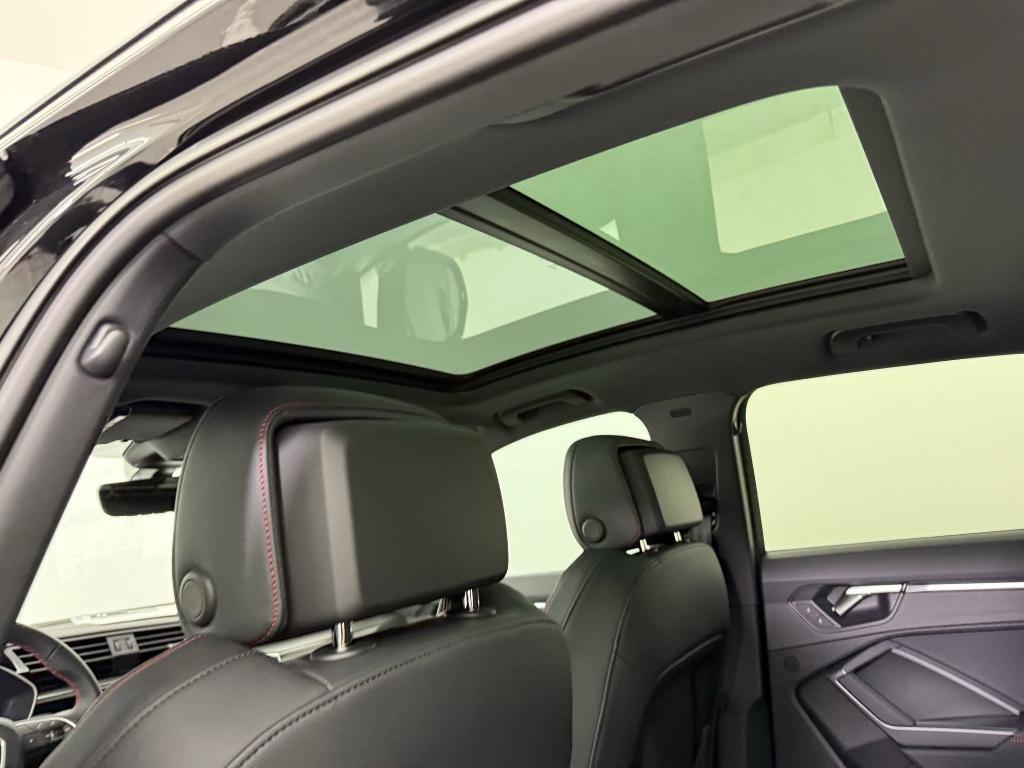new 2025 Audi Q3 car, priced at $45,721