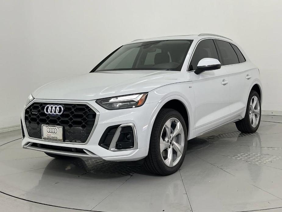 new 2025 Audi Q5 car, priced at $53,431