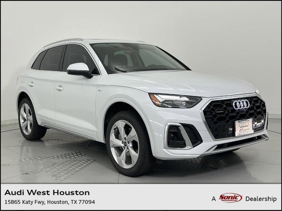 new 2025 Audi Q5 car, priced at $53,431