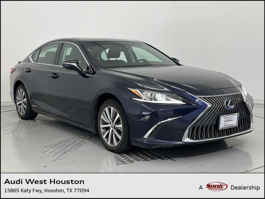 used 2020 Lexus ES 300h car, priced at $31,999