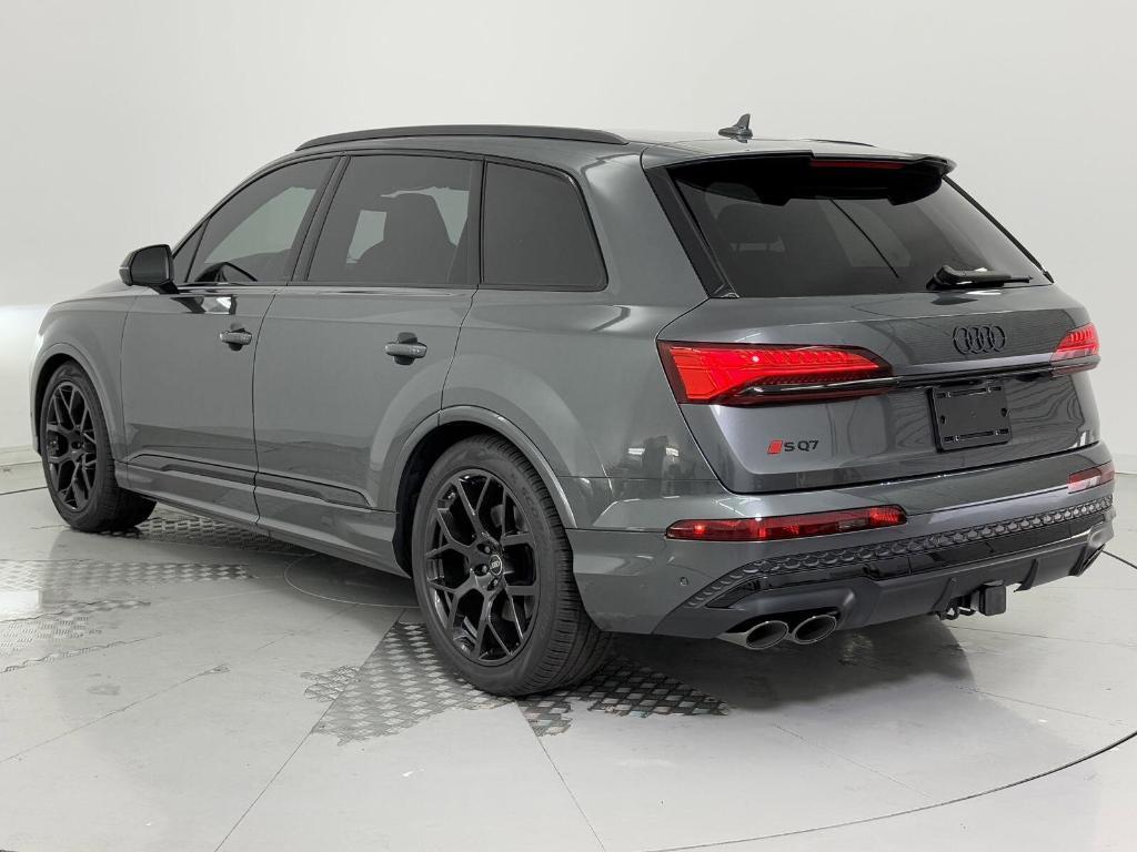 new 2025 Audi SQ7 car, priced at $91,991