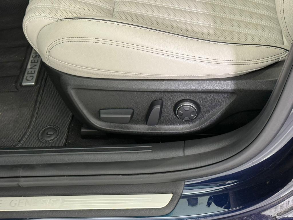 used 2023 Genesis G70 car, priced at $30,999