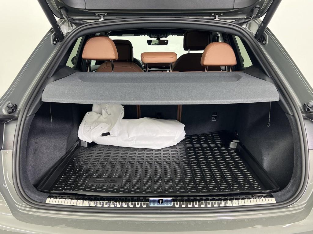 used 2024 Audi Q3 car, priced at $45,731