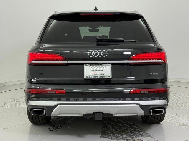 new 2025 Audi Q7 car, priced at $71,121