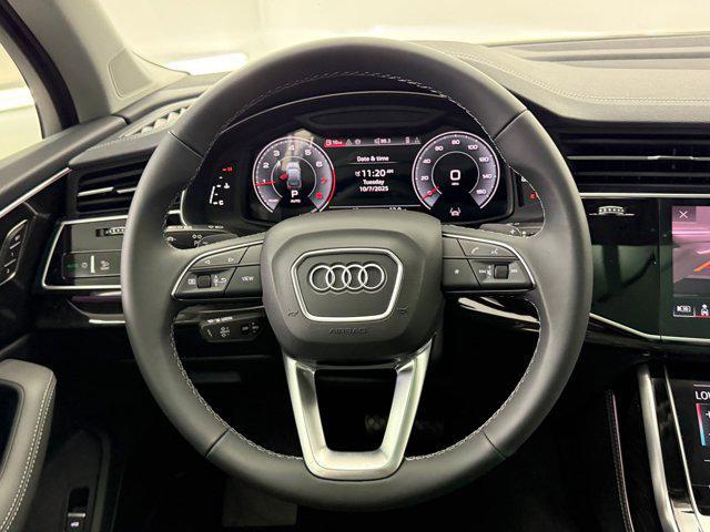 new 2025 Audi Q7 car, priced at $71,121