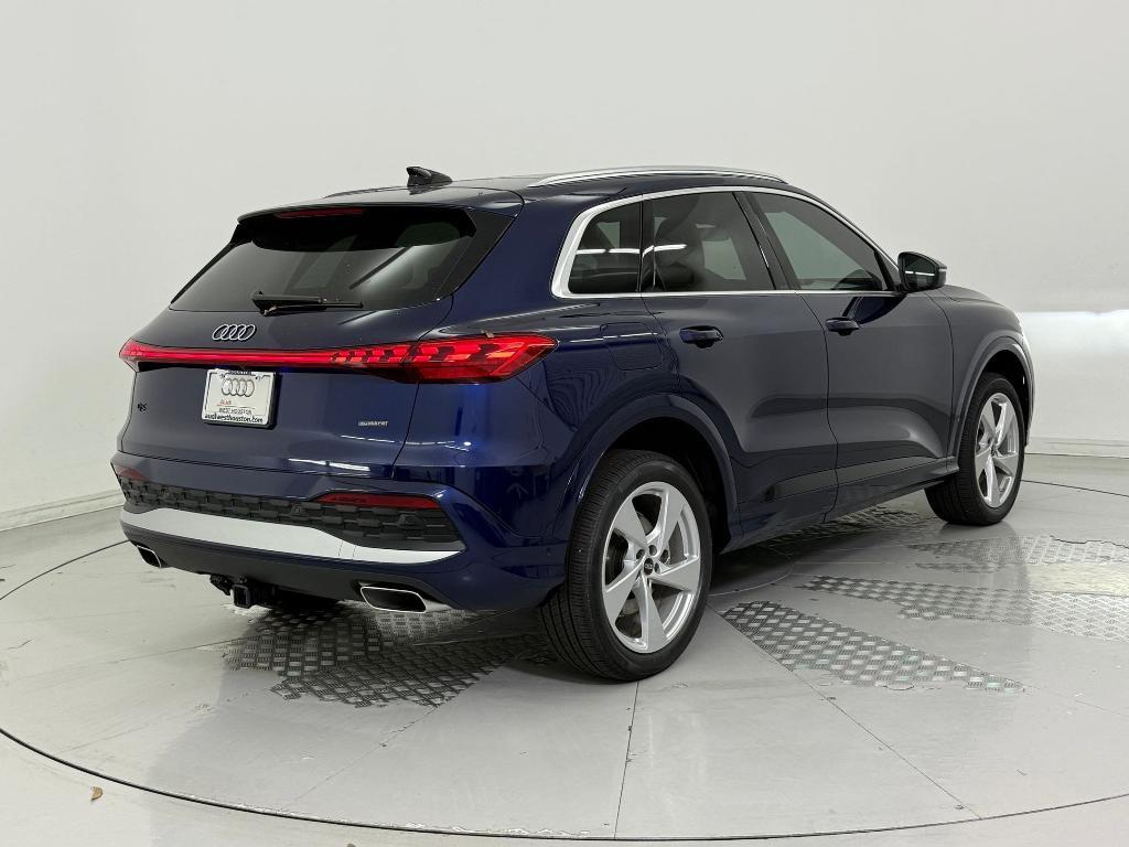 new 2025 Audi Q5 car, priced at $56,371