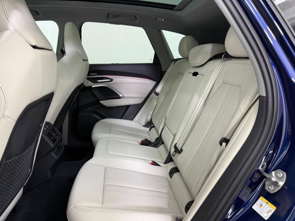 new 2025 Audi Q5 car, priced at $56,371