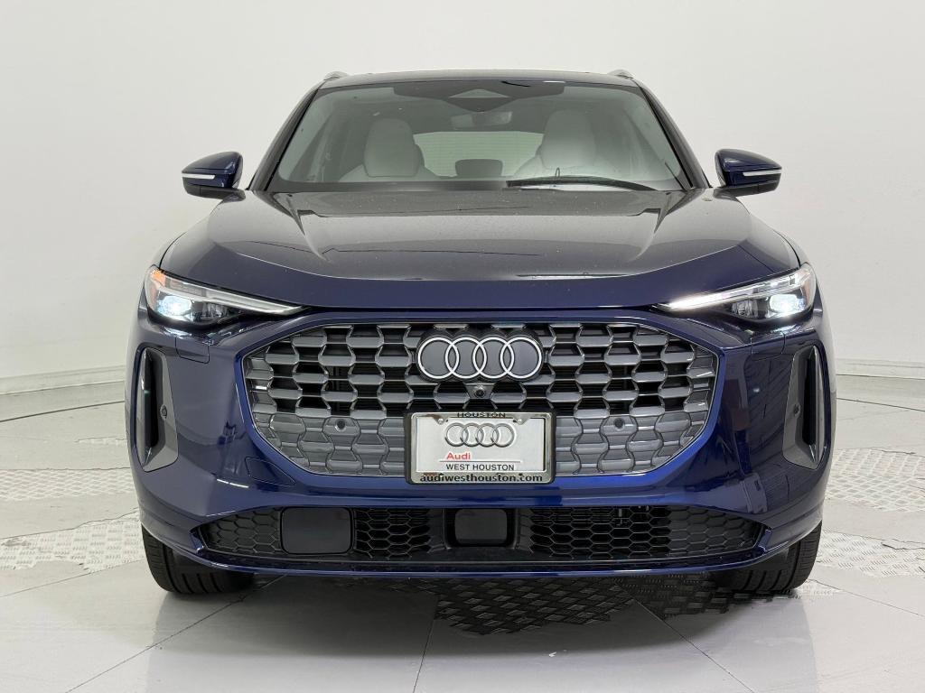 new 2025 Audi Q5 car, priced at $56,371