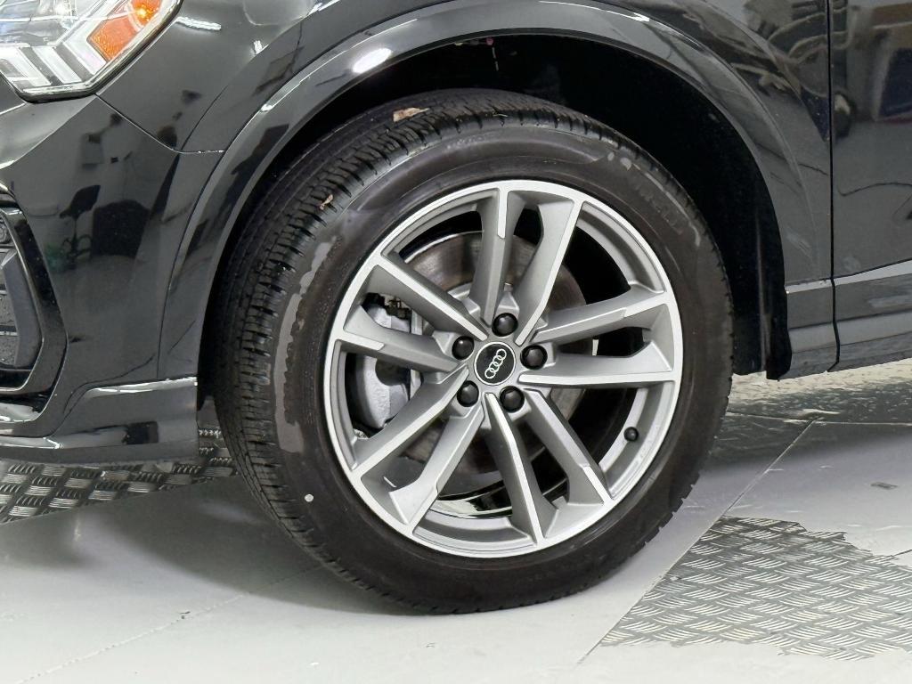 new 2025 Audi Q3 car, priced at $43,802