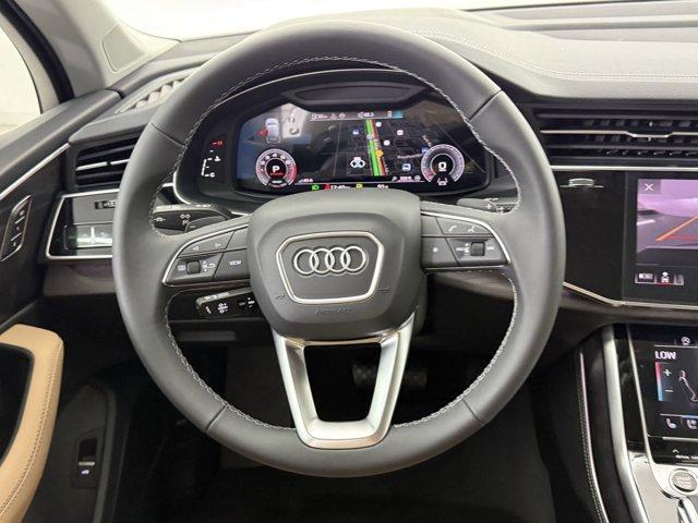 new 2025 Audi Q7 car, priced at $77,741