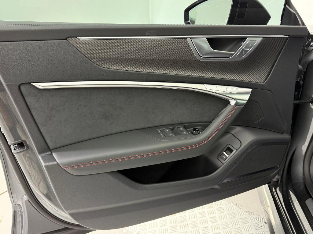 new 2026 Audi RS 7 car, priced at $158,995