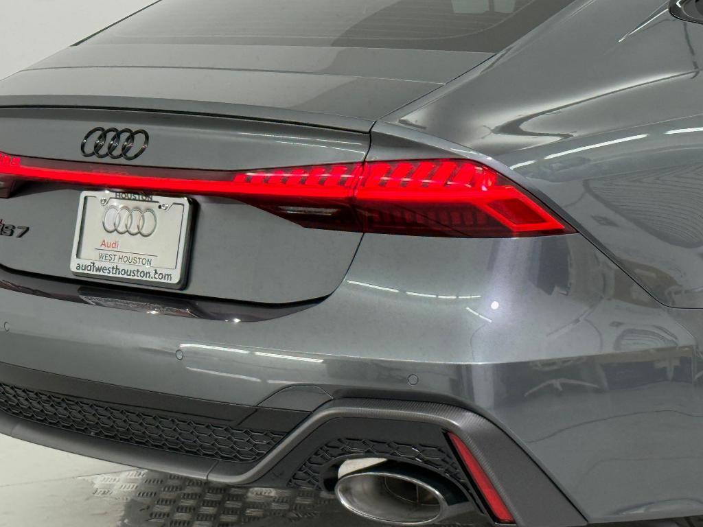 new 2026 Audi RS 7 car, priced at $158,995