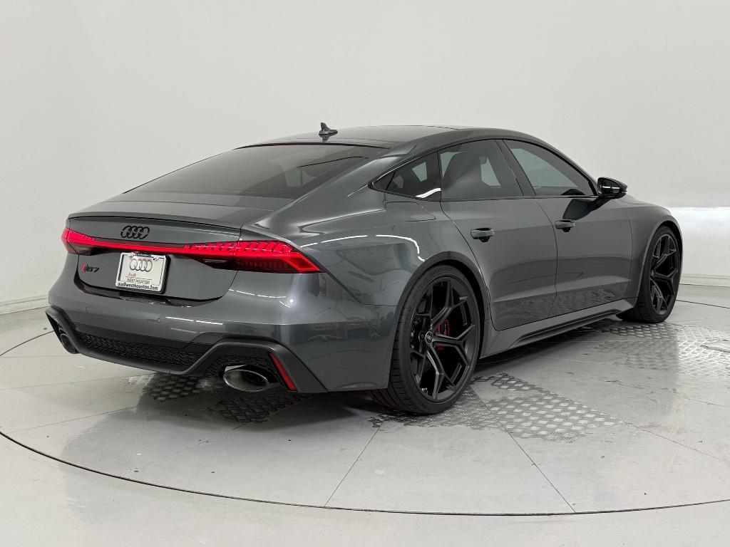 new 2026 Audi RS 7 car, priced at $158,995
