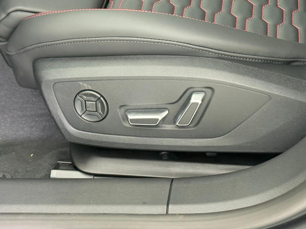 new 2026 Audi RS 7 car, priced at $158,995