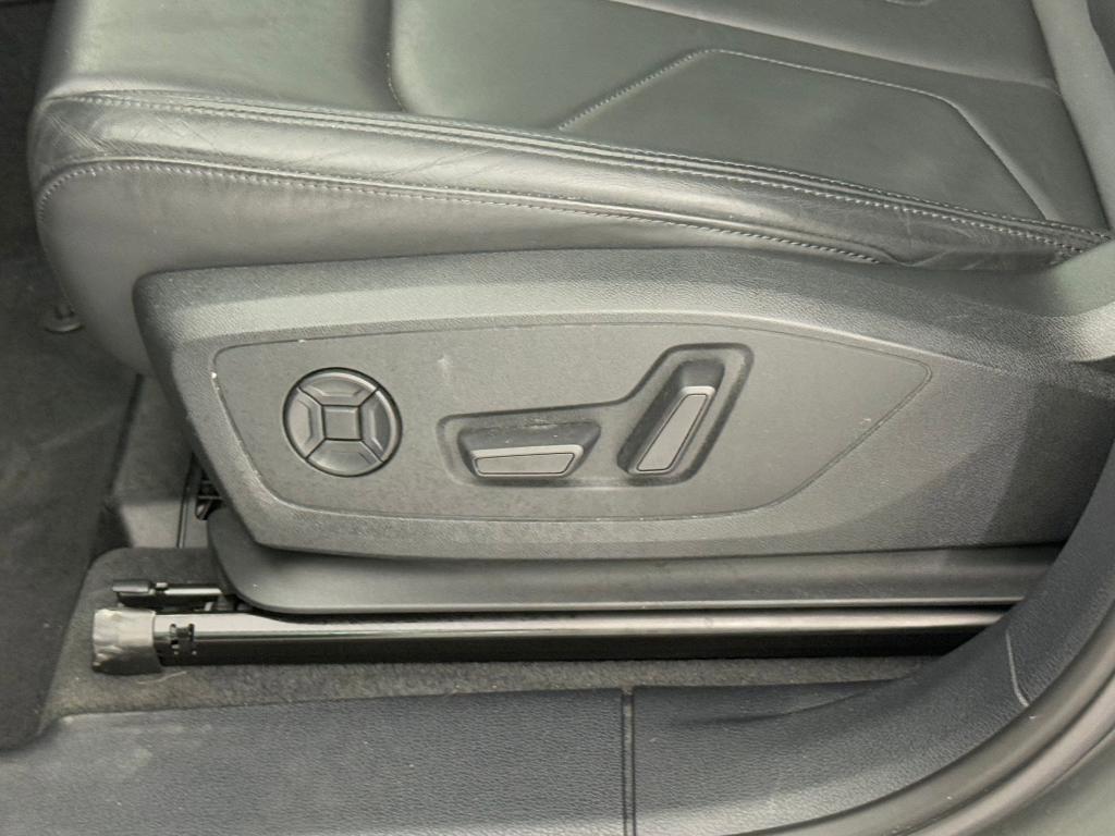 used 2023 Audi Q3 car, priced at $32,498