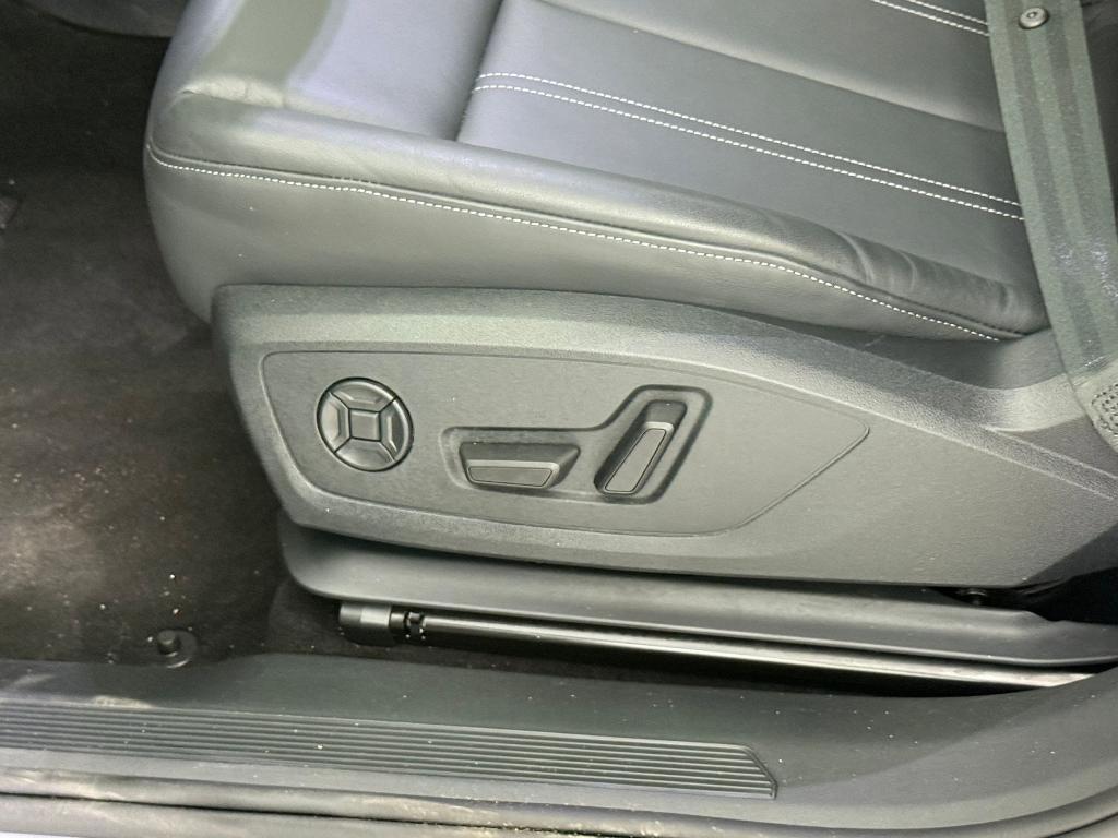 used 2024 Audi Q4 e-tron car, priced at $33,998