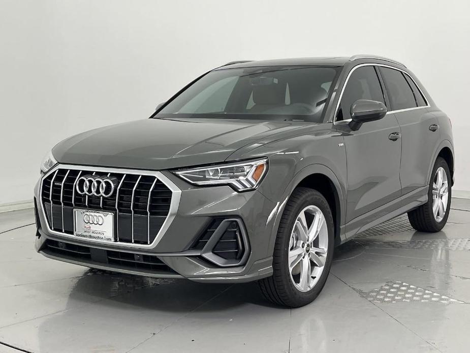 new 2024 Audi Q3 car, priced at $45,732