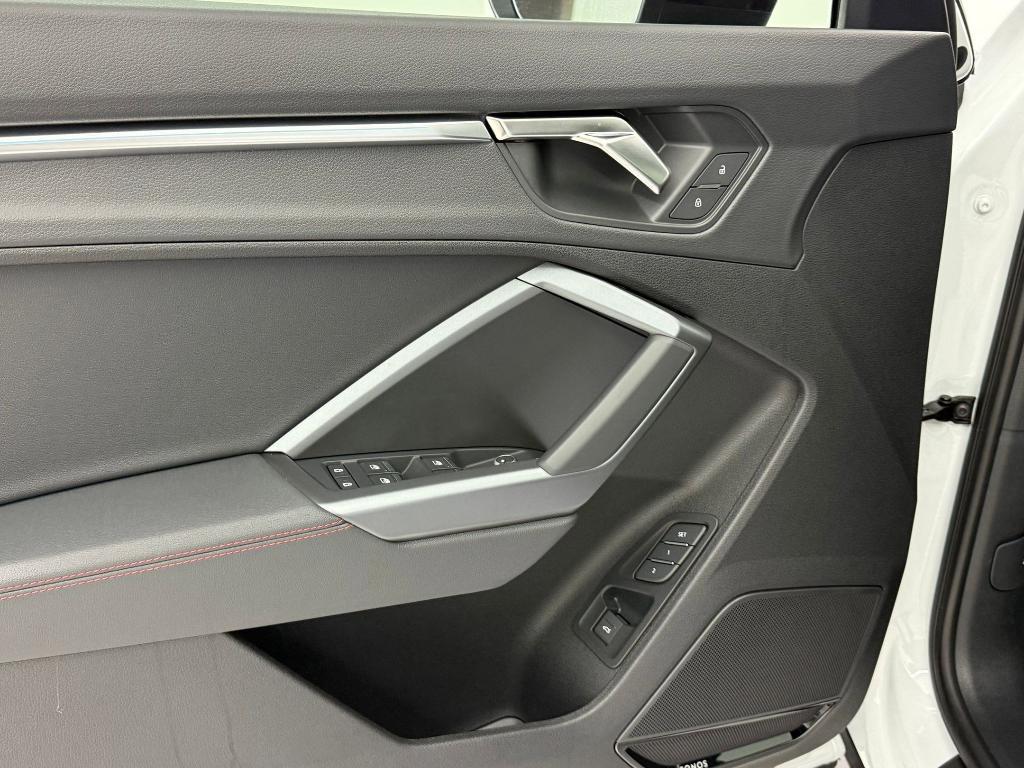 new 2025 Audi Q3 car, priced at $44,871