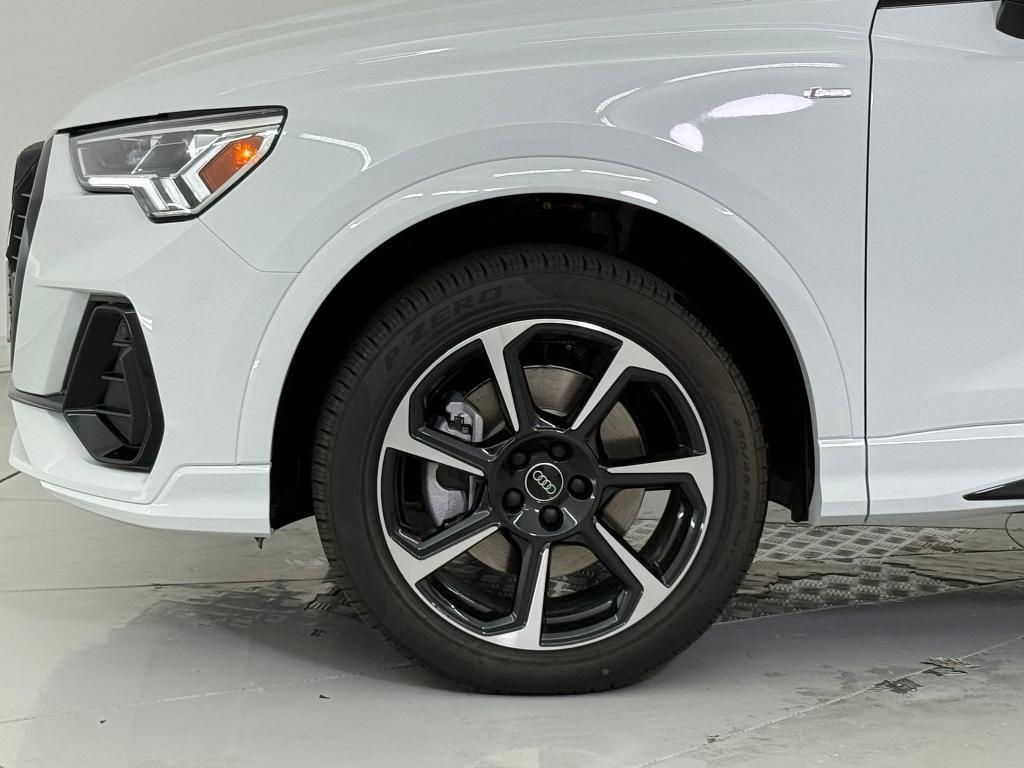 new 2025 Audi Q3 car, priced at $44,871