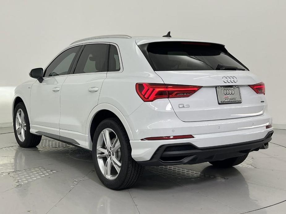 new 2024 Audi Q3 car, priced at $42,212