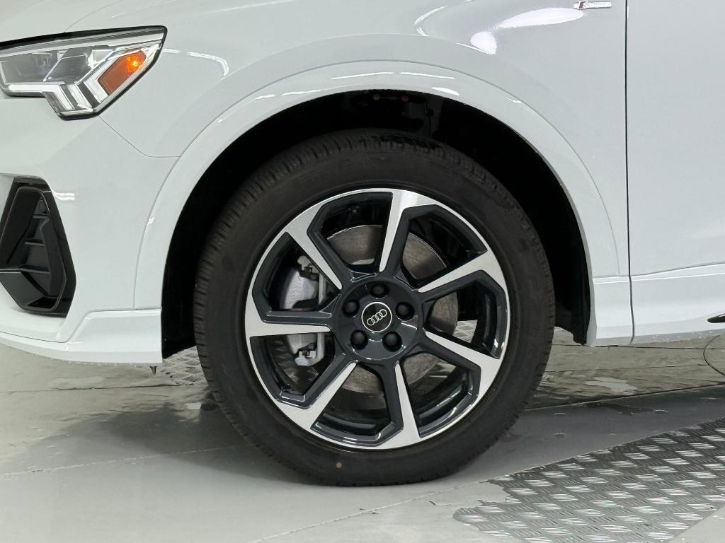 new 2025 Audi Q3 car, priced at $44,871