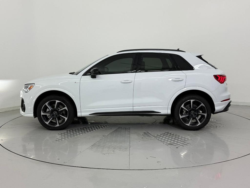 new 2025 Audi Q3 car, priced at $44,871