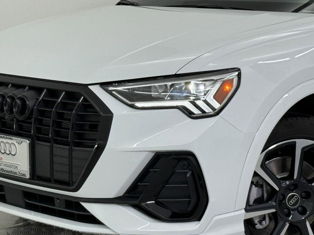 new 2025 Audi Q3 car, priced at $44,871