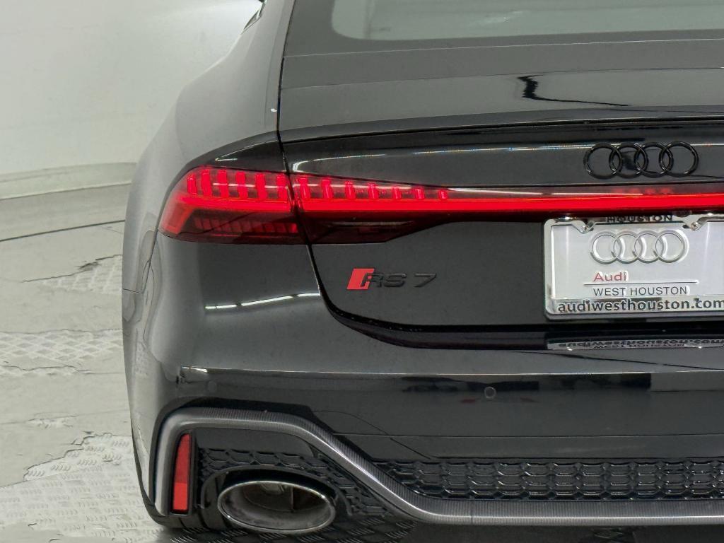 new 2025 Audi RS 7 car, priced at $148,241