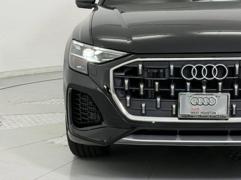 new 2025 Audi Q8 car, priced at $71,861